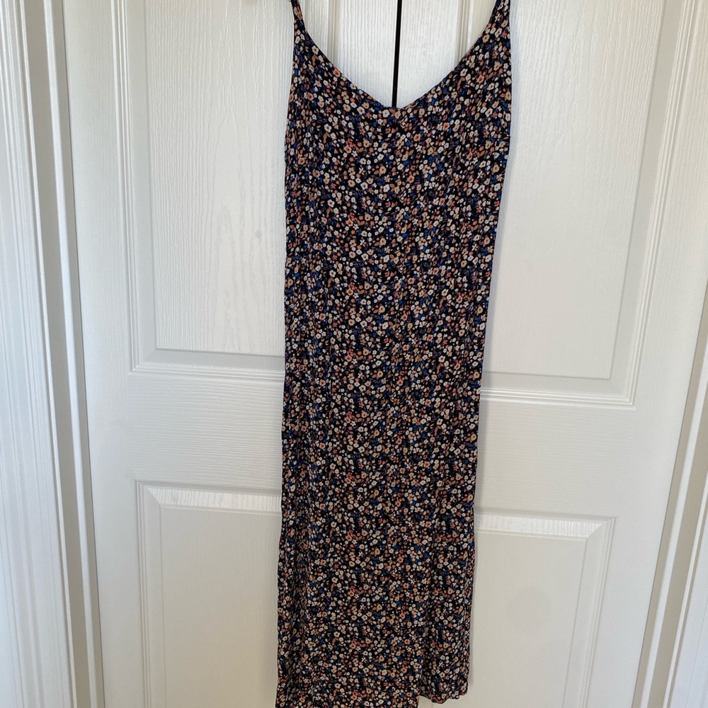 Gianni Bini Black Floral Midi Dress